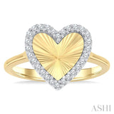 1/6 Ctw Fluted Texture Heart Shape Round Cut Diamond Fashion Ring in 10K Yellow and White Gold
