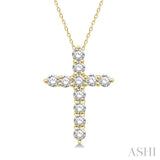 1/4 Ctw Round Cut Diamond Cross Pendant With Chain in 14K Yellow Gold