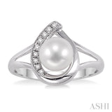 6.5 MM Cultured Pearl and 1/20 Ctw Round Cut Diamond Ring in Sterling Silver