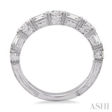 1/2 Ctw Diamond Fashion Band in 14K White Gold
