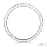 1/6 Ctw Diamond Band in 14K White Gold