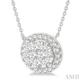 3/4 ctw Oval Shape Round Cut Diamond Lovebright Pendant With Chain in 14K White Gold