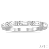 1/3 ctw Diamond Wedding Band in 14K White Gold