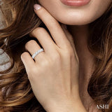 2.00 ctw 7 Stone Round Cut Diamond Wedding Band in 14K White Gold