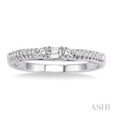 1/4 ctw Baguette Cut Diamond Wedding Band in 14K White Gold