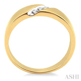 1/8 Ctw Round Cut Diamond Men's Band in 14K Yellow Gold