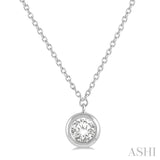 1/3 Ctw Round Cut Diamond Pendant With Chain in 14K White Gold