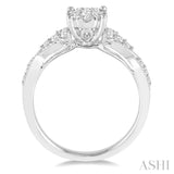 1/2 Ctw Round Cut Diamond Lovebright Engagement Ring in 14K White Gold