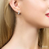 1/10 Ctw Bold Silver Ribbed Swirl Round Cut Diamond Pirouette Bold Half Hoop Earring in Sterling Silver