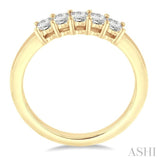 1/2 Ctw Princess Cut Diamond Wedding Band in 14K Yellow Gold