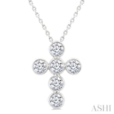 1 Ctw Round Cut Diamond 6-Stone Bezel Set Cross Pendant With Chain in 14K White Gold