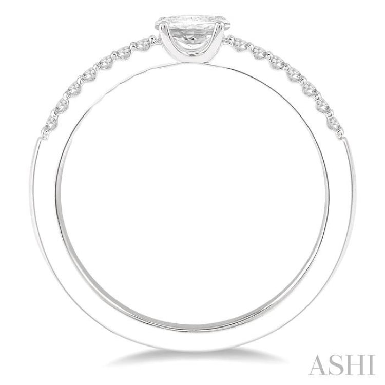 Stackable Oval Shape East-West Diamond Ring