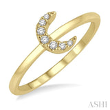 1/20 Ctw Crescent Round Cut Diamond Petite Fashion Ring in 10K Yellow Gold