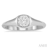 Lovebright Essential Diamond Signet Ring