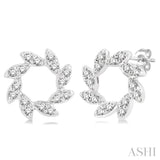 1/10 Ctw Floral Petite Round Cut Diamond Fashion Stud Earring in 10K White Gold